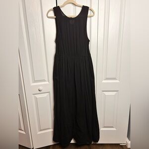 Carlson Women’s Size Large Sleeveless Black Tiered Smocked Maxi‎ Dress Cotton
